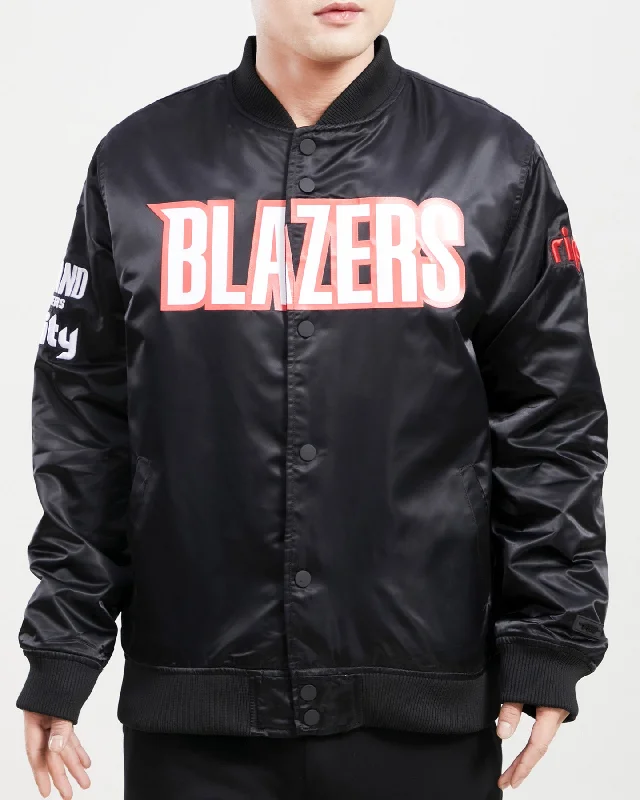 Editorial Design NBA PORTLAND TRAIL BLAZERS TEAM BIG LOGO MEN'S SATIN JACKET (BLACK)