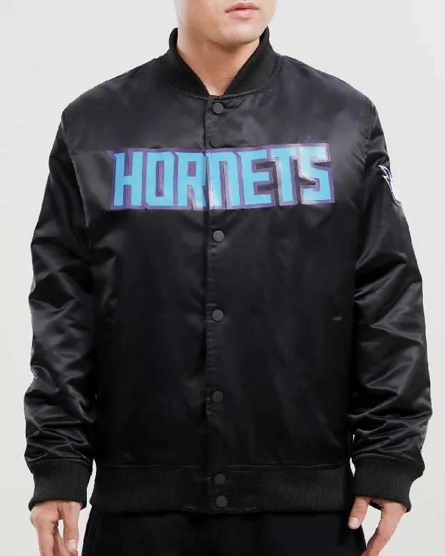 Short Design NBA CHARLOTTE HORNETS TEAM BIG LOGO MEN'S SATIN JACKET (BLACK)