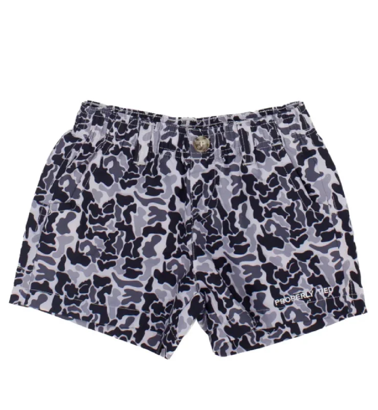 Age-reducing Style Mallard Shorts, Shadow Camo