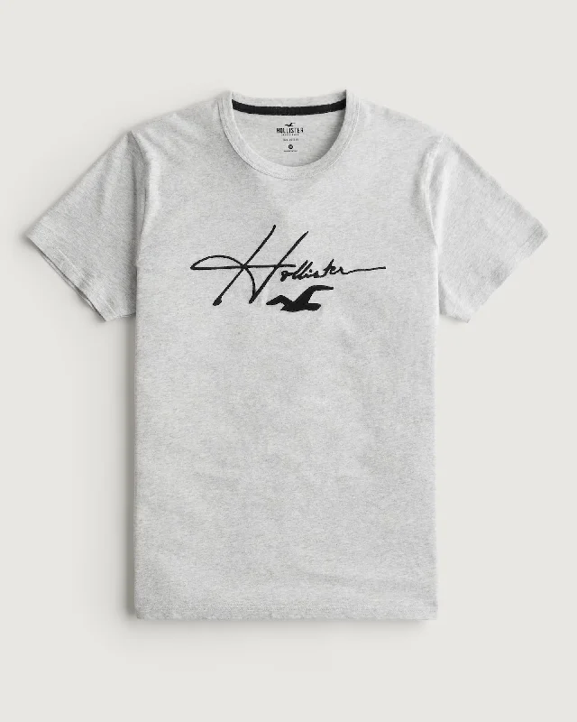 Stylish Ease HOLLISTER T-SHIRT