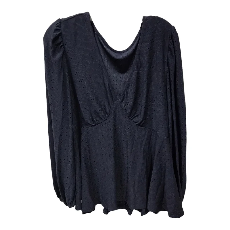 Sports Style Top Long Sleeve By Shein  Size: 3x