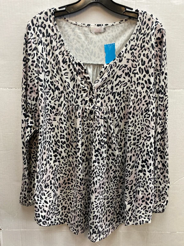 Modern Chic Top Long Sleeve By Cmf In Animal Print, Size: 2x