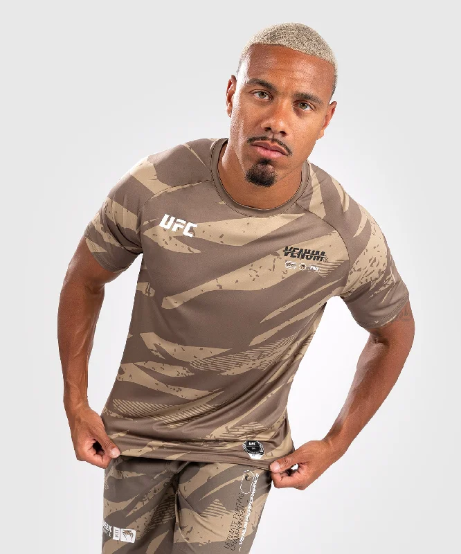 Free And Comfortable UFC Adrenaline by Venum Men's Fight Week Dry-Tech T-shirt - Desert Camo