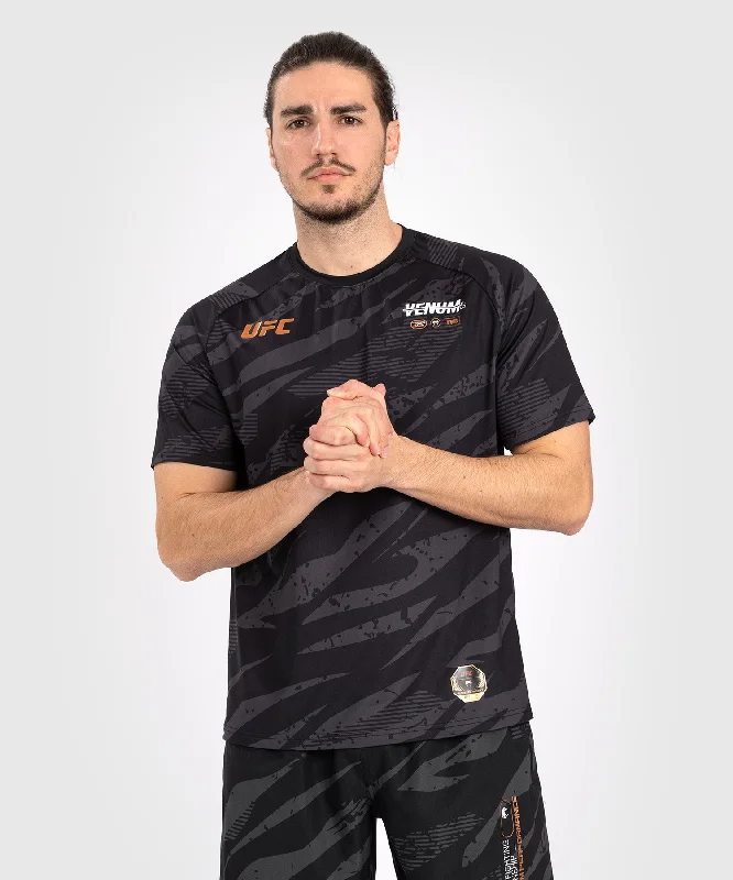 Fresh And Elegant UFC Adrenaline by Venum Men's Fight Week Dry-Tech T-shirt - Urban Camo