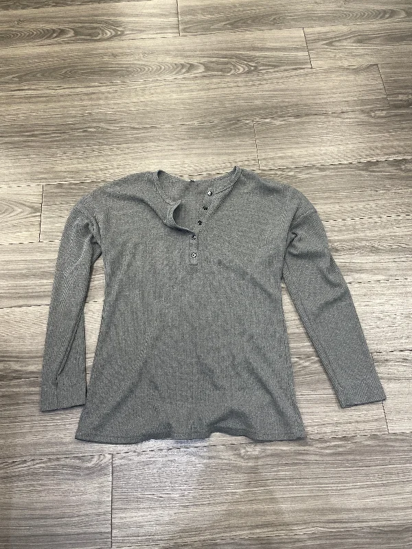 Comfortable And Casual Top Long Sleeve By Clothes Mentor In Grey, Size: Xl