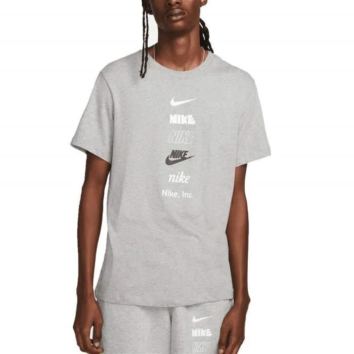 NIKE SPORTSWEAR T-SHIRT