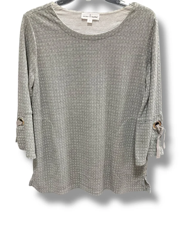 Classic Retro Top 3/4 Sleeve By Neon Buddha In Grey, Size: S