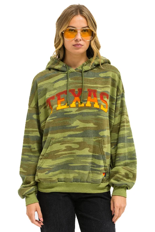 Spiritual Vitality UNIVERSITY OF TEXAS PULLOVER HOODIE RELAXED - CAMO
