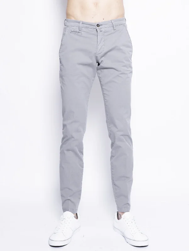 Short Design Pantaloni in Gabardine di Cotone Grigio