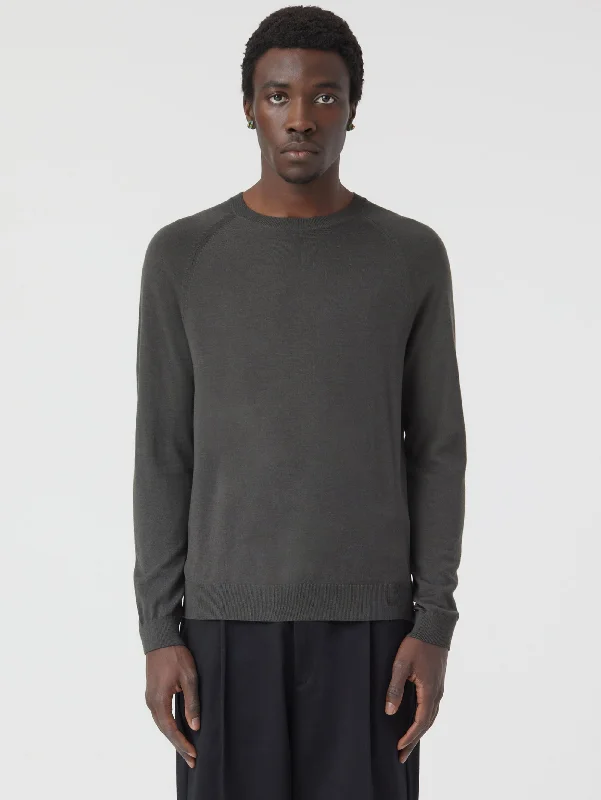 Fashionable Ease Maglia in Lana Merino con Manica Raglan Asfalto