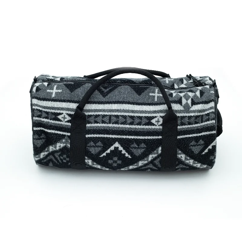 Design Trend Greyson x Jones Ghost Wolf Duffle Bag