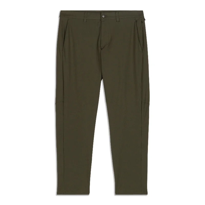 Elegant And Simple Commission Slim-Fit Pant - Resale